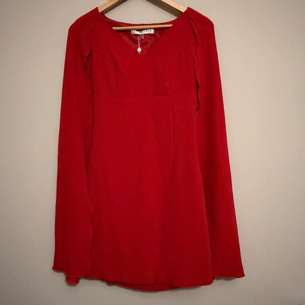 Trina Turk Shinrin Dress Crimson Red Cape Sleeve V-Neck Mini Womens 0 MSRP $268